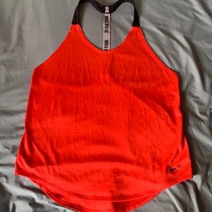 Nike medium work out tank top